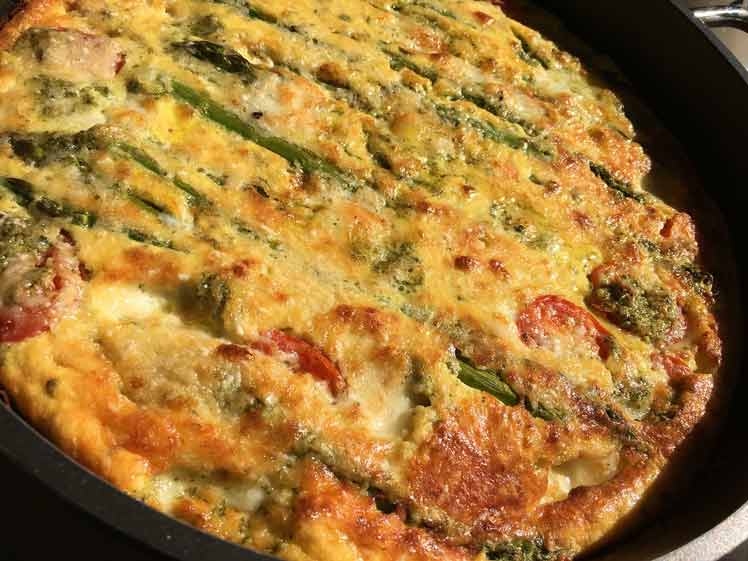 Aspergetaart met zalm en spinazie